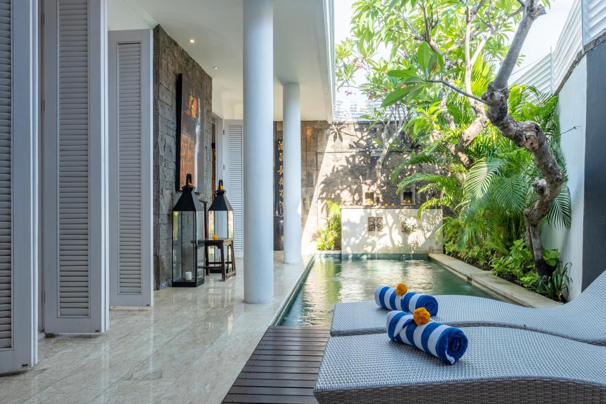 Mosan House: Art-Filled Gem Near Beach & Seminyak Square Exterior photo